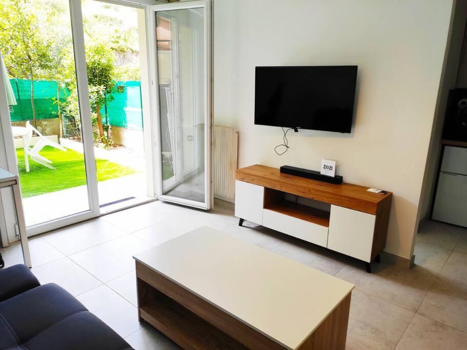 Menton, Appartement/Jardin, Proche Mer Et Centre Kültér fotó